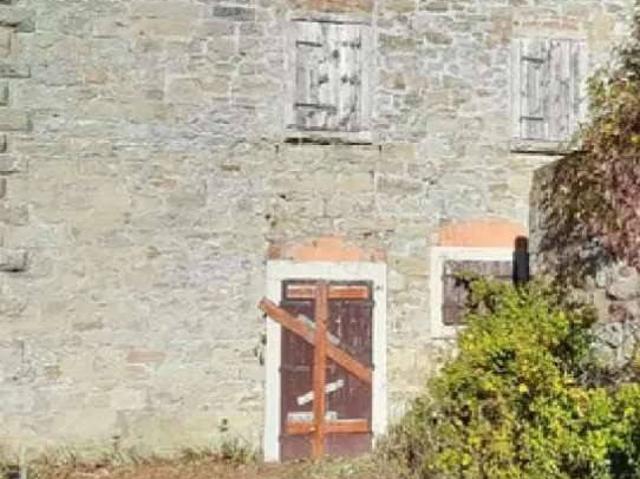 Appartamento in vendita a Unione di Comuni Valdarno e Valdisieve, Londa