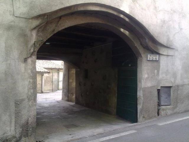 Appartamento in vendita a Longone Al Segrino, Lombardia