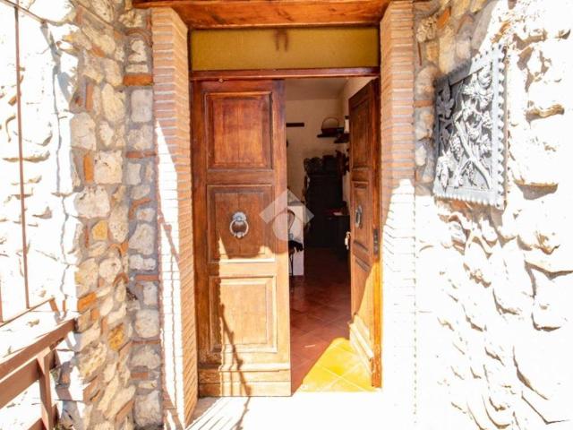 Appartamento in vendita a Longone Sabino, Lazio