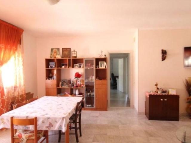 Appartamento in vendita a Lonigo, Veneto