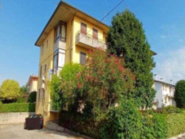Appartamento in vendita a Lonigo, Vicenza