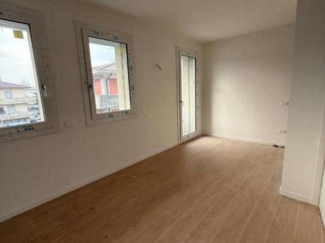 Appartamento in vendita a Loreggia, Veneto