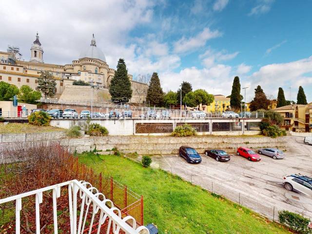 Appartamento in vendita a Marche, Ancona