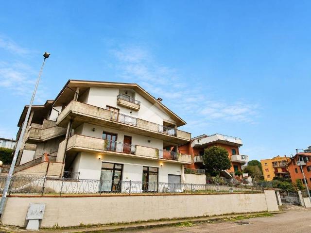Appartamento in vendita a Villa Costantina, Marche