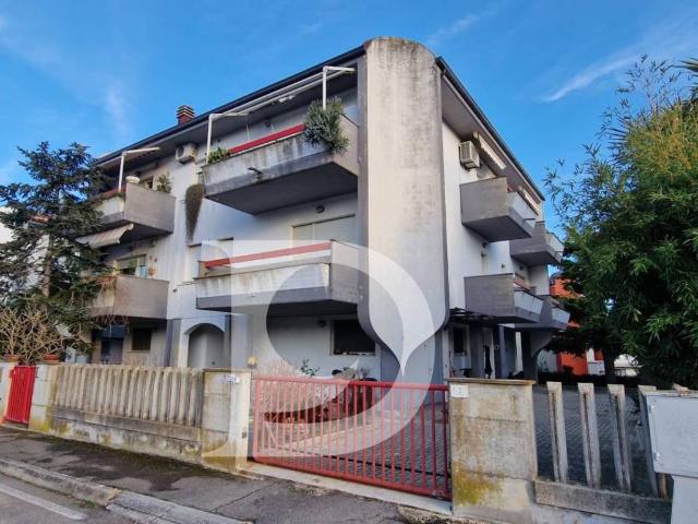 Appartamento in vendita a Loreto Aprutino, Abruzzo