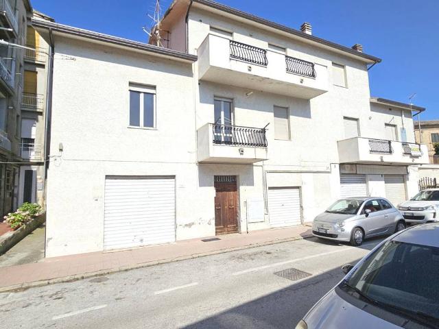 Appartamento in vendita a Loreto Aprutino, Abruzzo