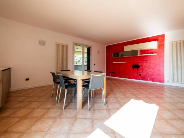 Appartamento in vendita a Fonte, Loria