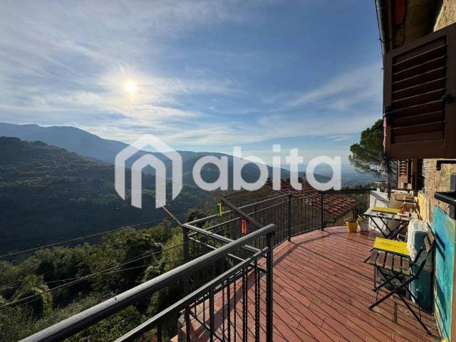 Appartamento in vendita a Poggio di Loro, Loro Ciuffenna