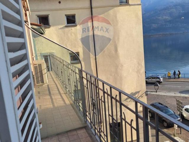 Appartamento in vendita a Lovere, Lombardia