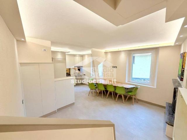 Appartamento in vendita a Lovere, Lombardia