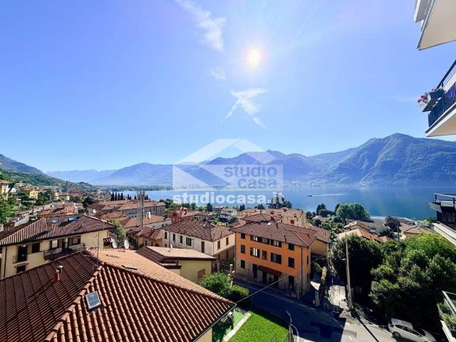 Appartamento in vendita a Lovere, Lombardia