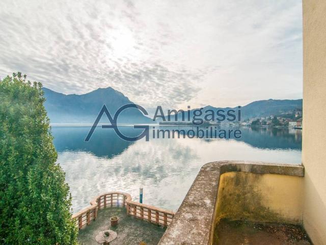 Appartamento in vendita a Lovere, Lombardia