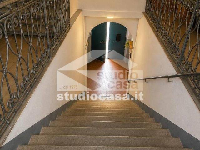 Appartamento in vendita a Lovere, Lombardia