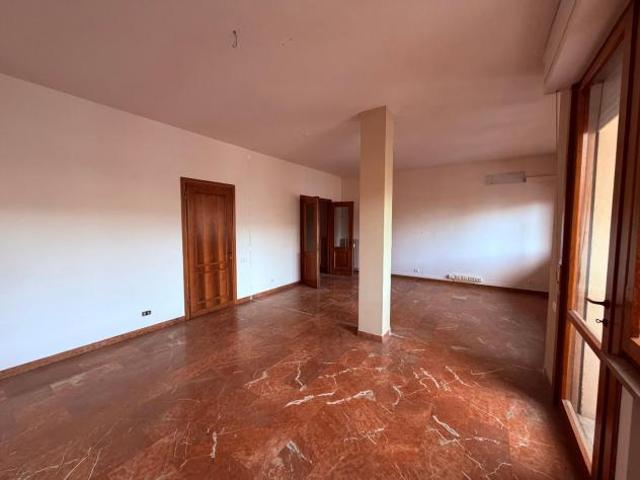 Appartamento in vendita a Bagni Di Lucca Ponte, Toscana