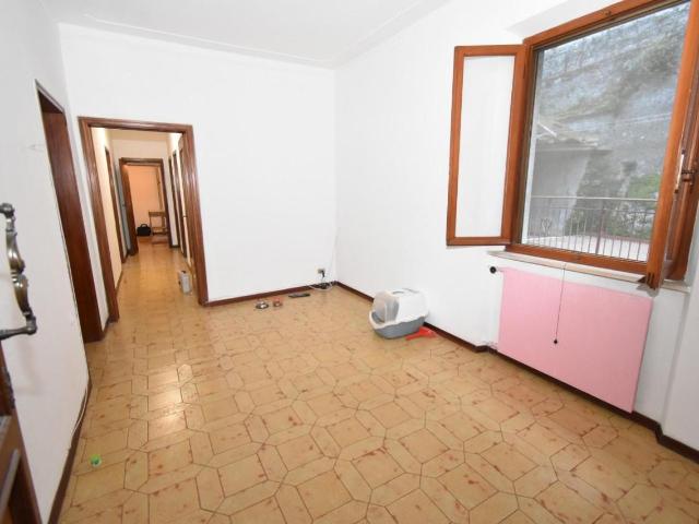 Appartamento in vendita a Bagni Di Lucca Ponte, Toscana