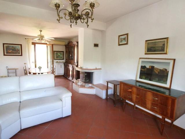 Appartamento in vendita a Santa Maria a Colle, Bagni Di Lucca Ponte