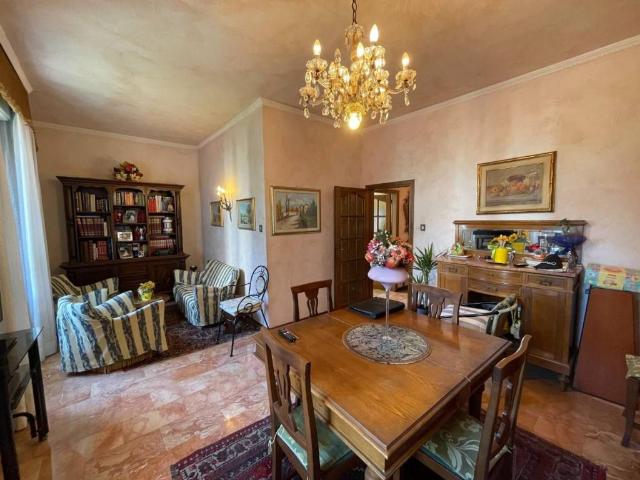 Appartamento in vendita a Santissima Annunziata, Bagni Di Lucca Ponte