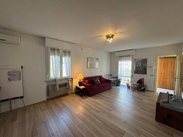 Appartamento in vendita a Tempagnano di Lunata, Bagni Di Lucca Ponte
