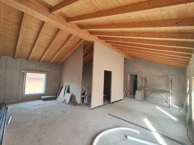 Appartamento in vendita a San Gemignano di Moriano, Bagni Di Lucca Ponte