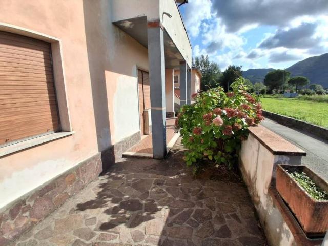 Appartamento in vendita a Sant'Anna, Bagni Di Lucca Ponte