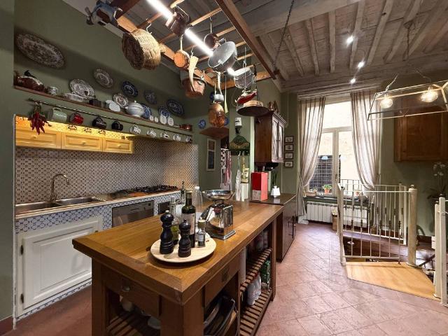 Appartamento in vendita a San Concordio, Lucca