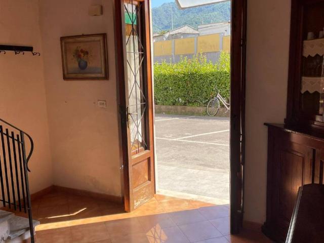 Appartamento in vendita a Bagni Di Lucca Ponte, Toscana