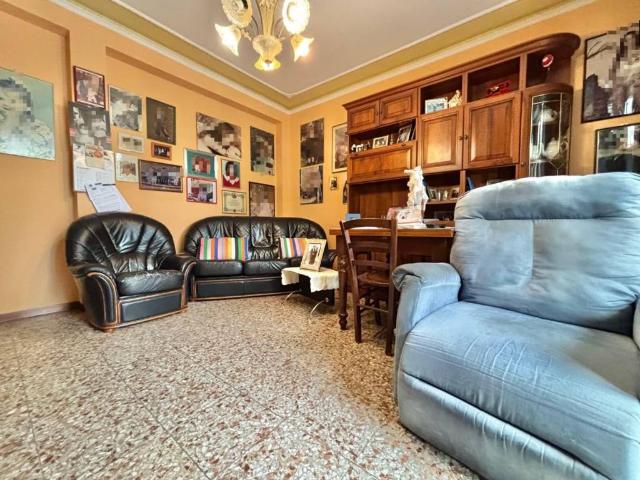 Appartamento in vendita a Santissima Annunziata, Bagni Di Lucca Ponte