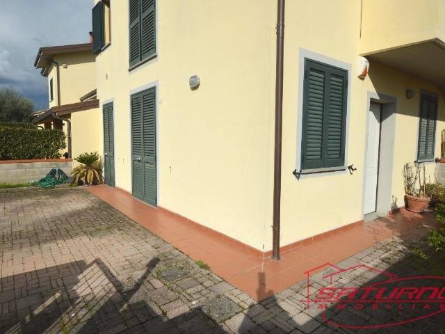 Appartamento in vendita a Santissima Annunziata, Bagni Di Lucca Ponte