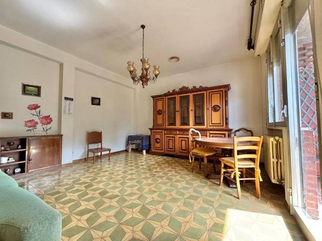 Appartamento in vendita a Santissima Annunziata, Bagni Di Lucca Ponte