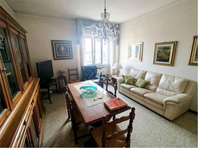 Appartamento in vendita a Santissima Annunziata, Bagni Di Lucca Ponte