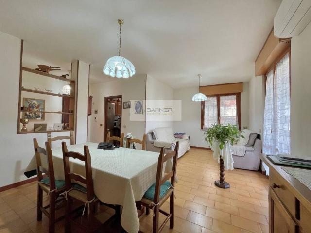 Appartamento in vendita a Corte Pistelloni, Lucca