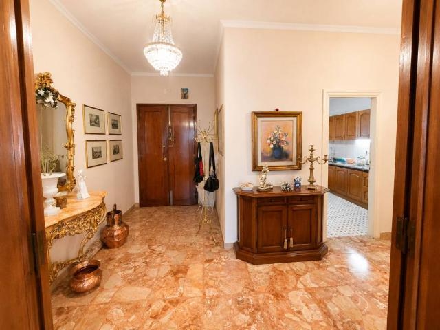 Appartamento in vendita a Sant'Anna, Bagni Di Lucca Ponte