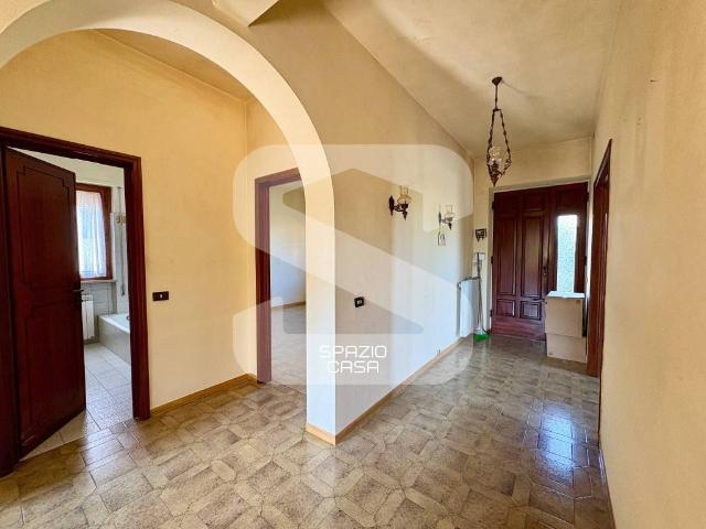 Appartamento in vendita a Cappella, Bagni Di Lucca Ponte