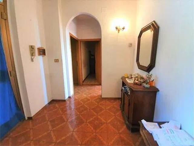 Appartamento in vendita a Lucignano, Toscana