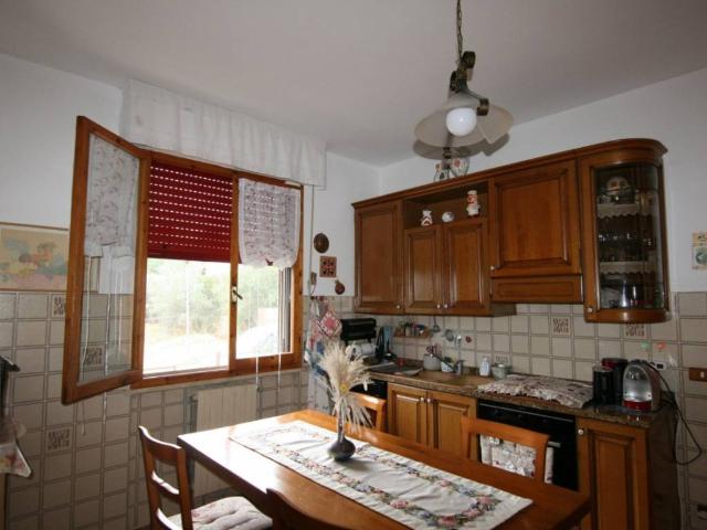 Appartamento in vendita a Lucignano, Toscana