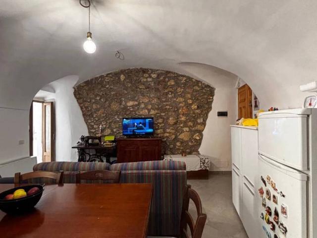 Appartamento in vendita a Luco Dei Marsi, Abruzzo