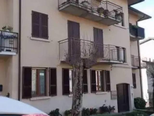 Appartamento in vendita a Lugagnano Val D'arda, Reggio Emilia
