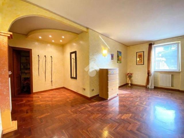 Appartamento in vendita a Lugagnano Val d'Arda, Piacenza