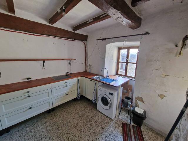 Appartamento in vendita a Collesecco, Lugnano In Teverina