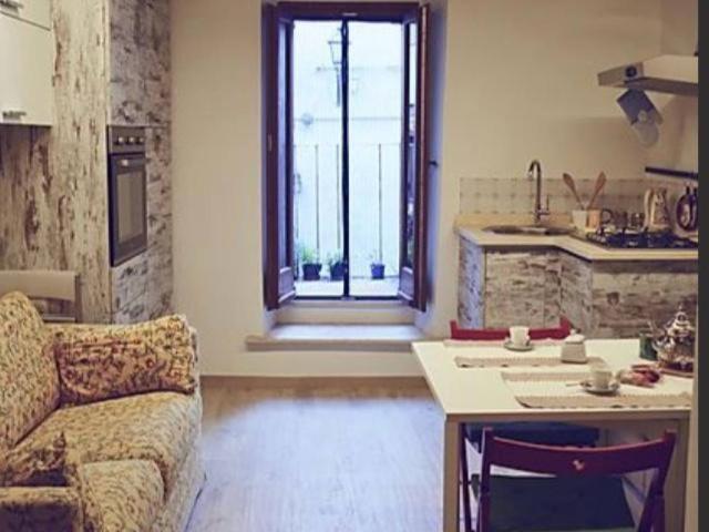 Appartamento in vendita a Collesecco, Lugnano In Teverina