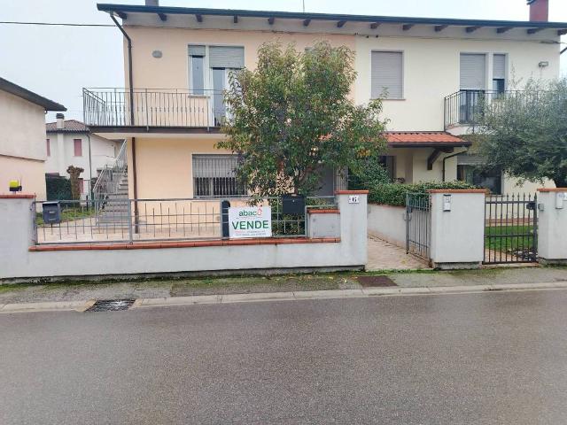 Appartamento in vendita a Unione dei comuni della Bassa Romagna, Lugo
