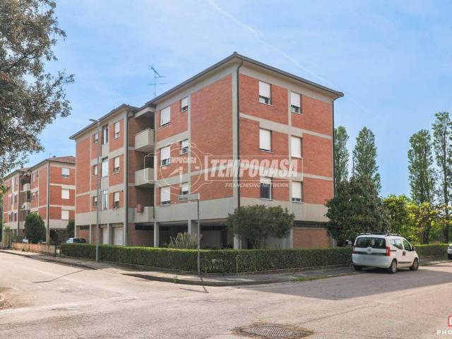 Appartamento in vendita a Unione dei comuni della Bassa Romagna, Lugo