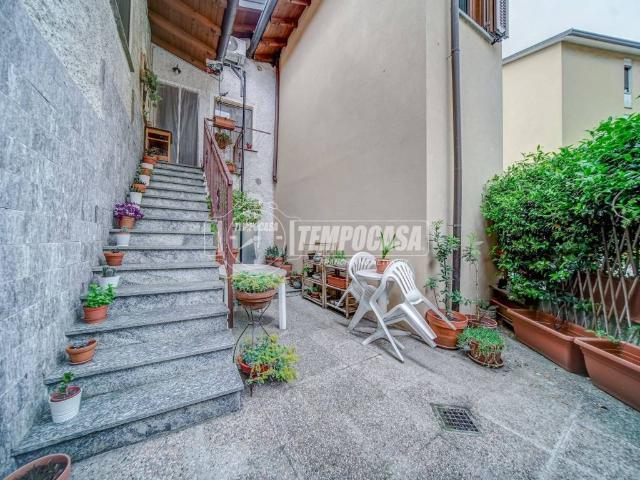 Appartamento in vendita a Comunità Montana Valli del Verbano, Luino