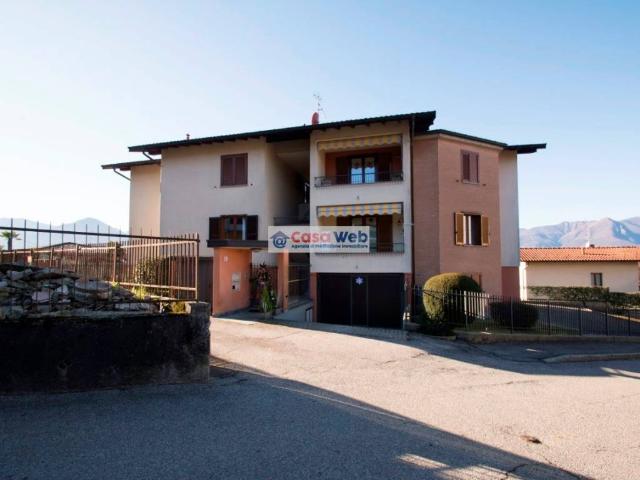 Appartamento in vendita a Comunità Montana Valli del Verbano, Luino