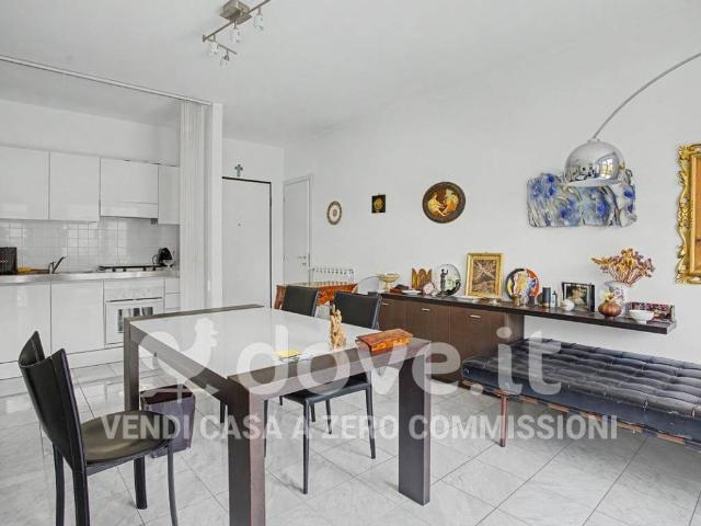 Appartamento in vendita a Comunità Montana Valli del Verbano, Luino