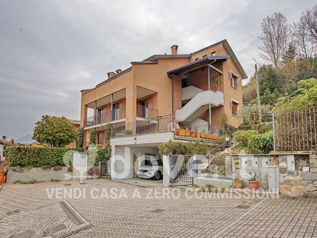 Appartamento in vendita a Comunità Montana Valli del Verbano, Luino