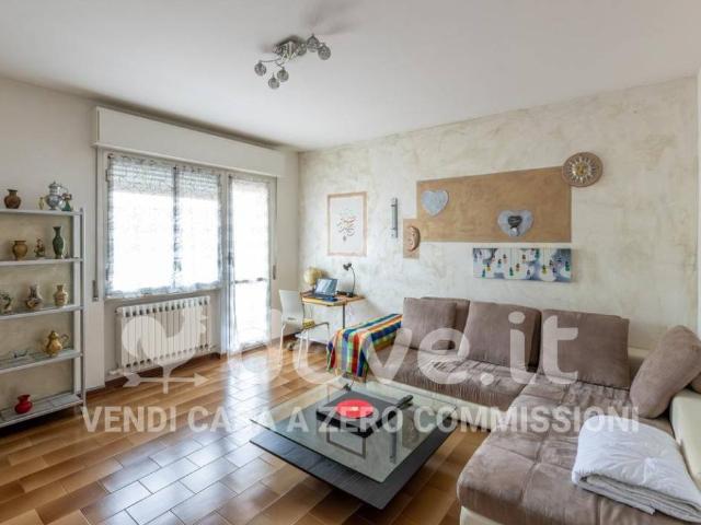 Appartamento in vendita a Comunità Montana Valli del Verbano, Luino
