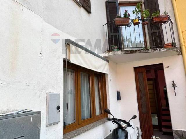 Appartamento in vendita a Comunità Montana Valli del Verbano, Luino