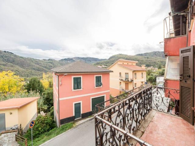 Appartamento in vendita a Lumarzo