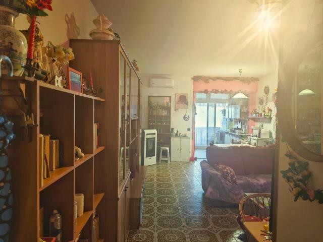 Appartamento in vendita a Luni, Liguria